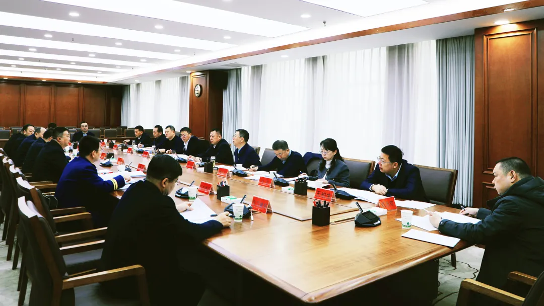区政府召开党组会议